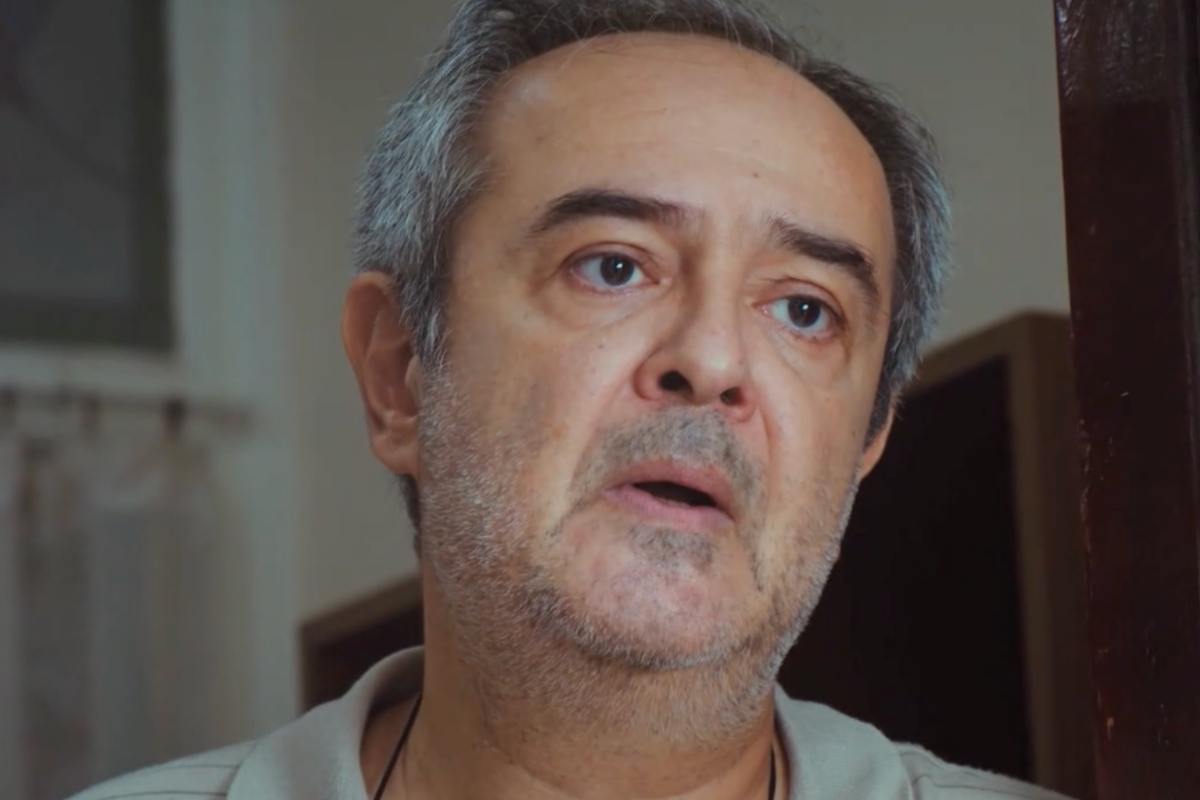 Enver de La forza di una donna che parla