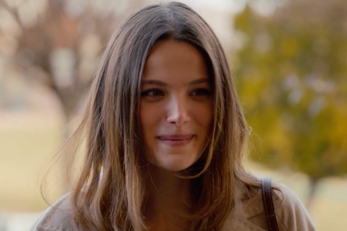 Sevilay de la notte nel cuore con un sorriso sul volto