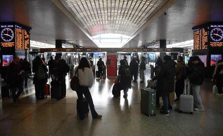tornelli stazione del treno